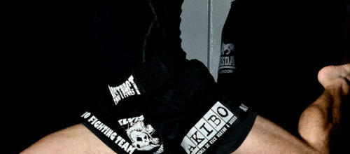 Pantalón corto AKIBO